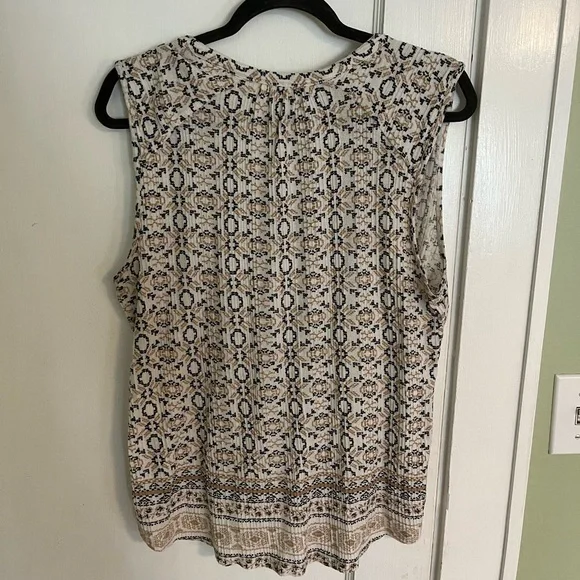 Lucky Brand Cream and Brown Geometric Tank Top - Picture 2 of 3